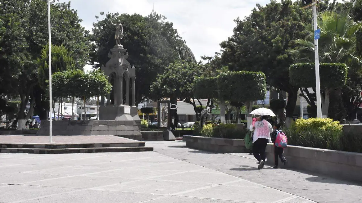 plaza principal de soledad